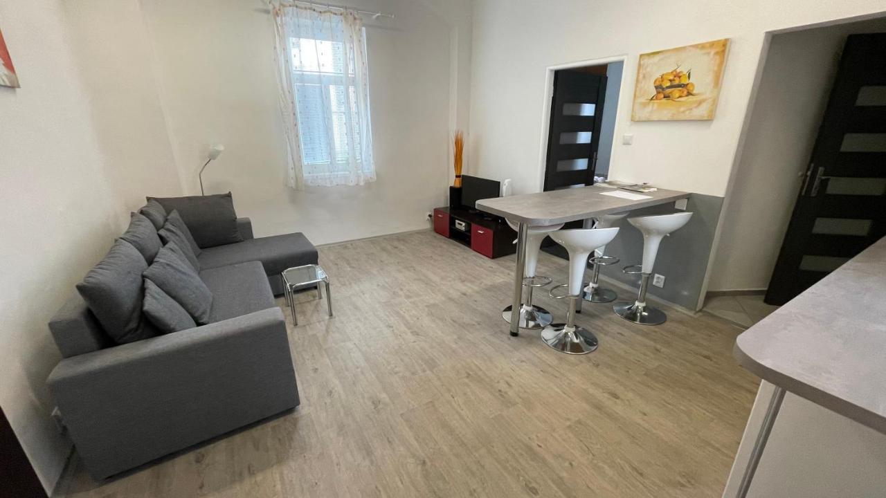 U Byvale Posty Apartment Decin Ngoại thất bức ảnh